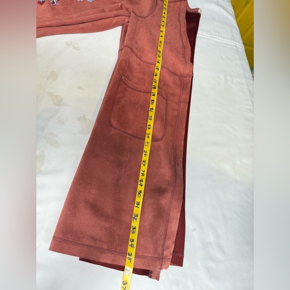 CACTUS + PEARL Women's Rust red Embroidered sleeve faux suede Jacket size S - Picture 12 of 12